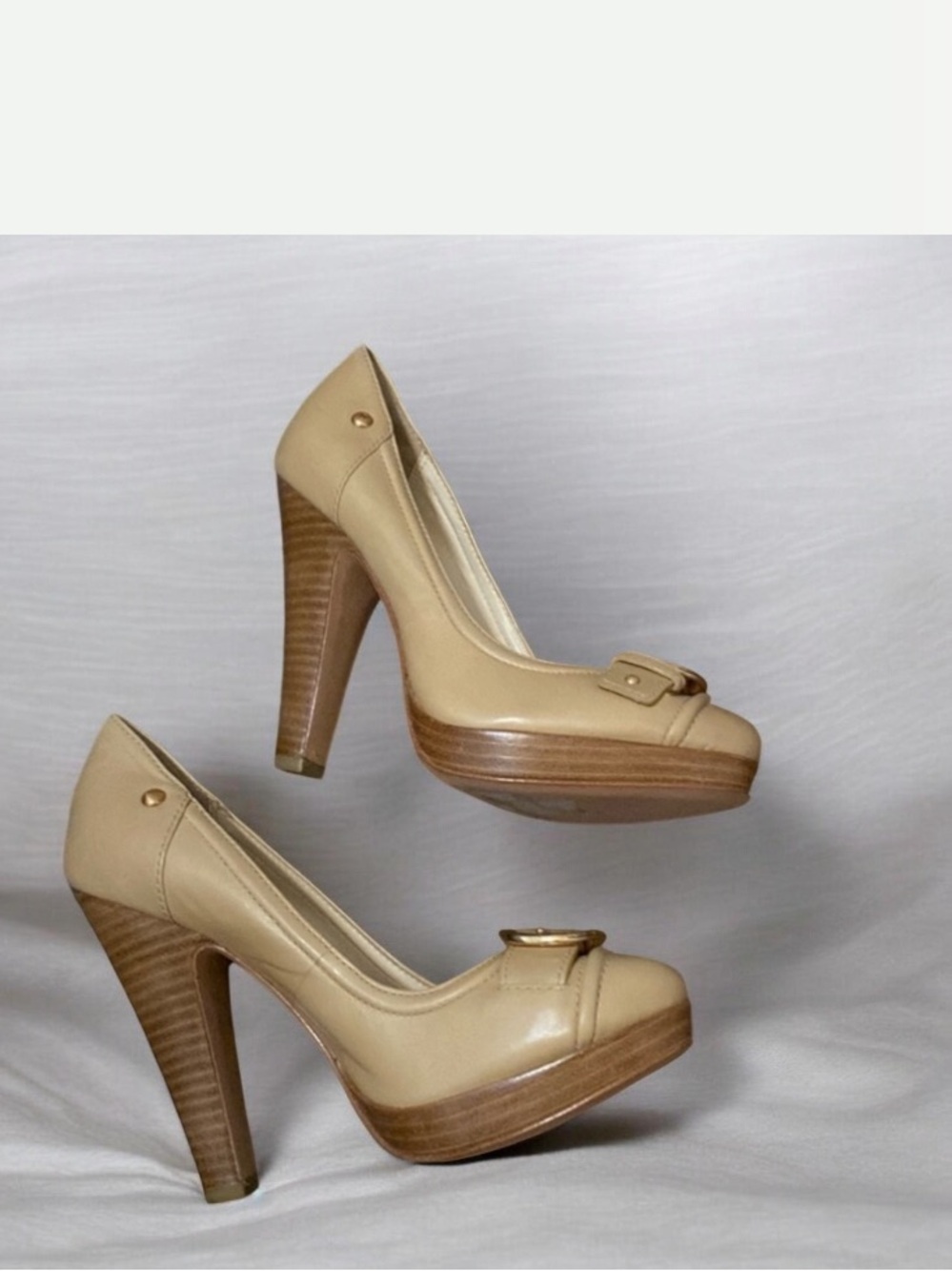 NWOT COACH High Heel Pumps Size 6B